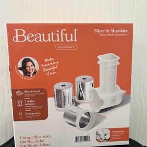 Beautiful Kitchenware Slicer & Shredder Attachment - White